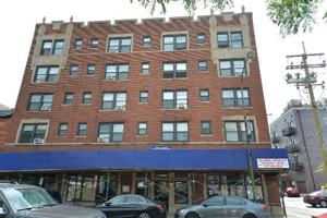 featured image of 739 W Belmont Ave #117