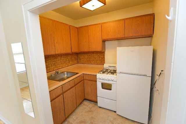 739 W Belmont Ave #117 - Photo 2 of 14