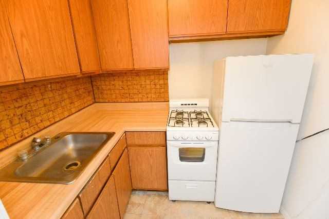 739 W Belmont Ave #117 - Photo 3 of 14