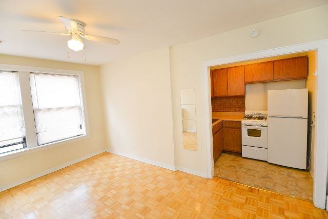 739 W Belmont Ave #117 - Photo 7 of 14