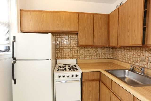 739 W Belmont Ave #511 - Photo 2 of 13