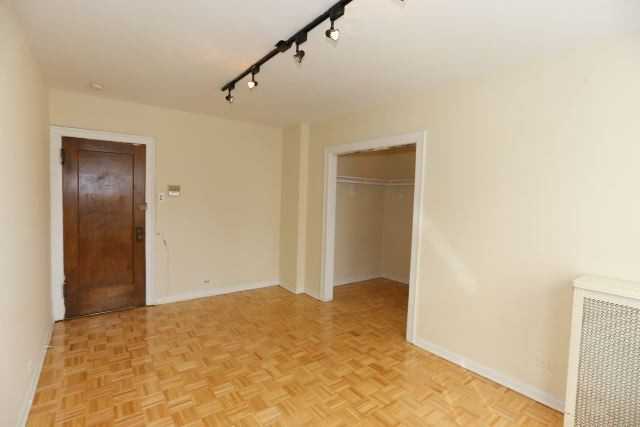739 W Belmont Ave #511 - Photo 5 of 13