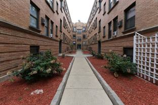 817A W Cornelia Ave #108 - Photo 1 of 1