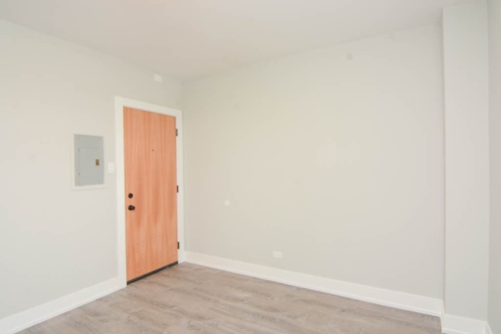 505 W Belmont Ave #5F - Photo 7 of 15