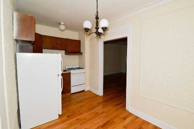 1347 N Dearborn St #307 - Photo 4 of 15