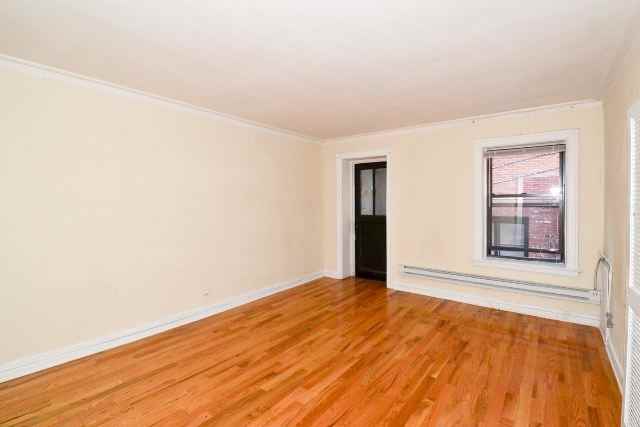 1347 N Dearborn St #307 - Photo 6 of 15