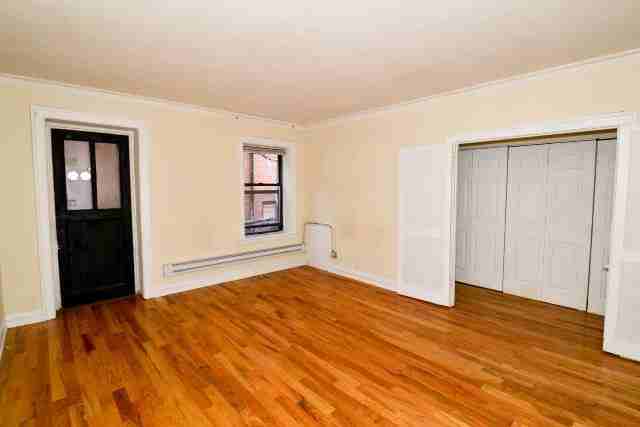 1347 N Dearborn St #307 - Photo 7 of 15