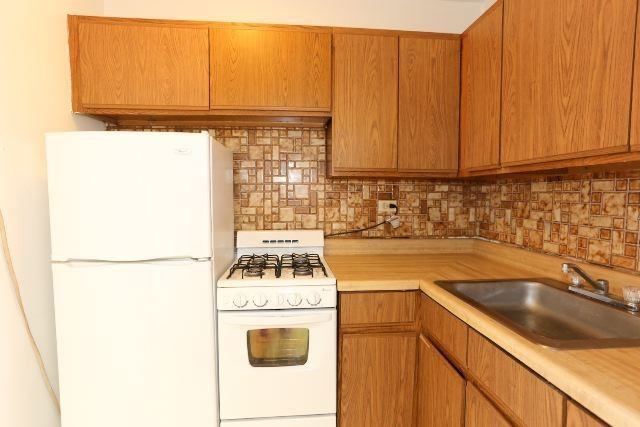 739 W Belmont Ave #407 - Photo 2 of 17