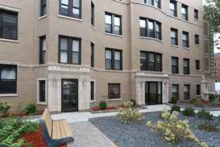 4038 N Ashland Ave #1E - Photo 1 of 1