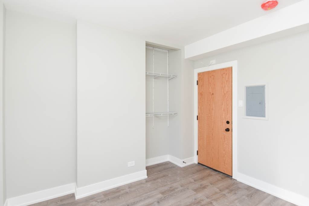 505 W Belmont Ave #6K - Photo 7 of 15