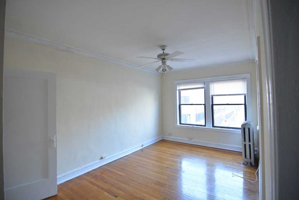 1164 N Dearborn St #205 - Photo 5 of 18