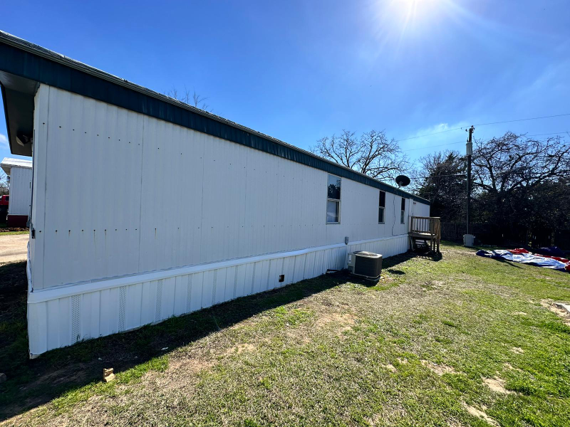 147 Guadalupe St - Photo 2 of 13