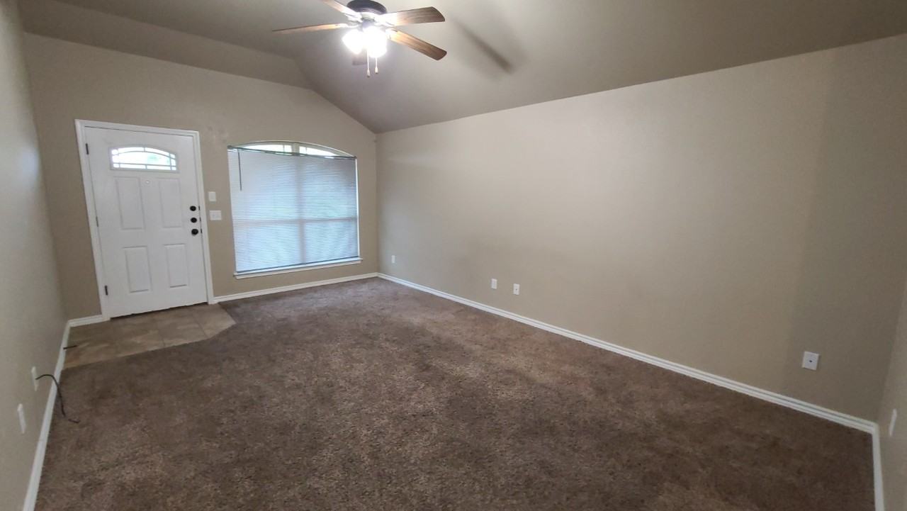 4304-A Hunters Place Dr, Killeen - Photo 3 of 20