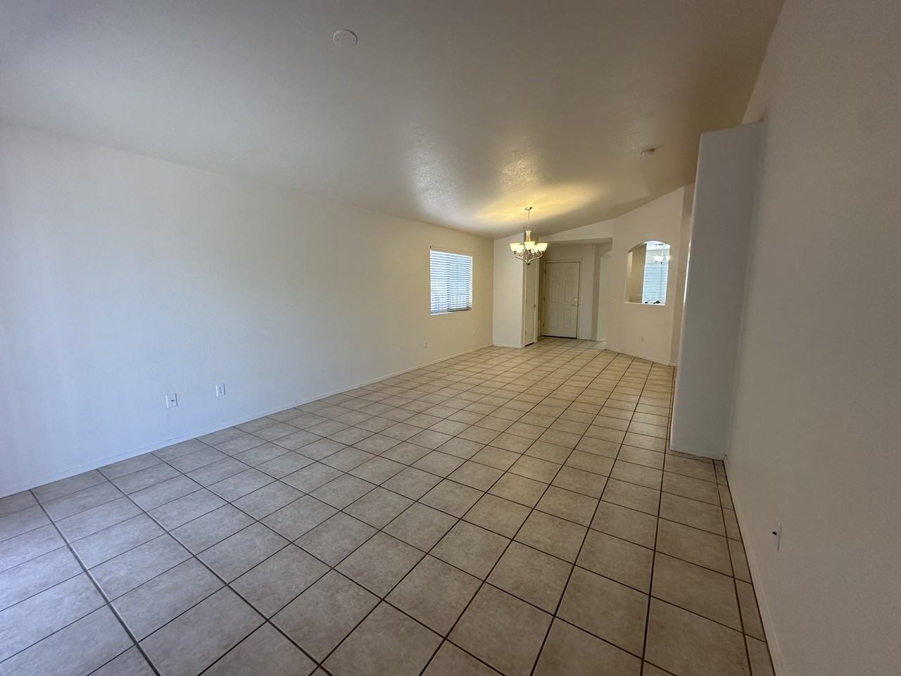 679 S Painted River Way - Photo 2 of 25