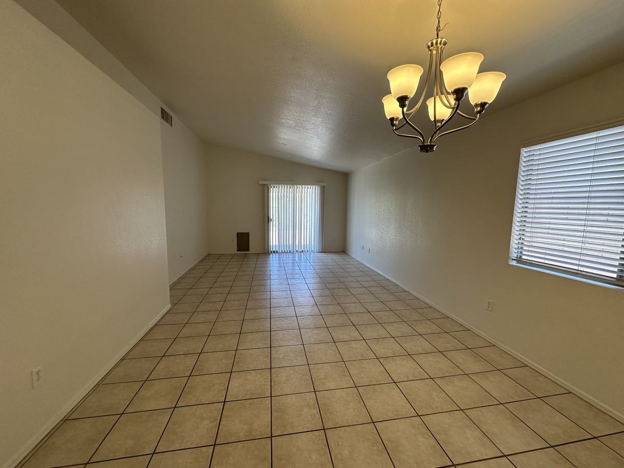 679 S Painted River Way - Photo 3 of 25