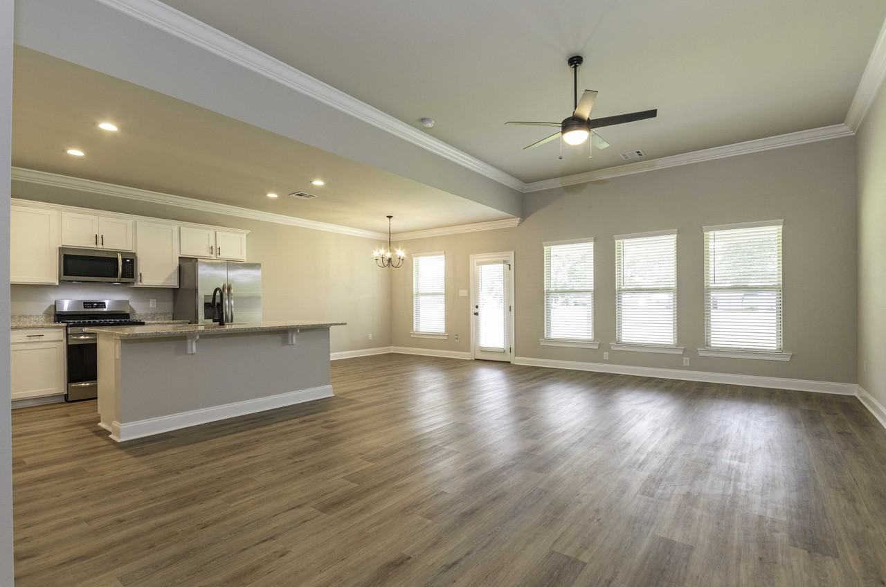 138 Micah Edward Dr #NA - Photo 3 of 28