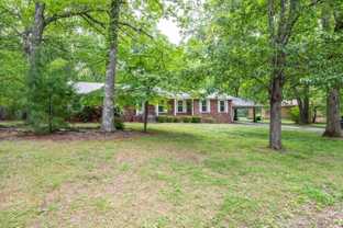 174 Hickory Hollow Dr #NA - Photo 1 of 1
