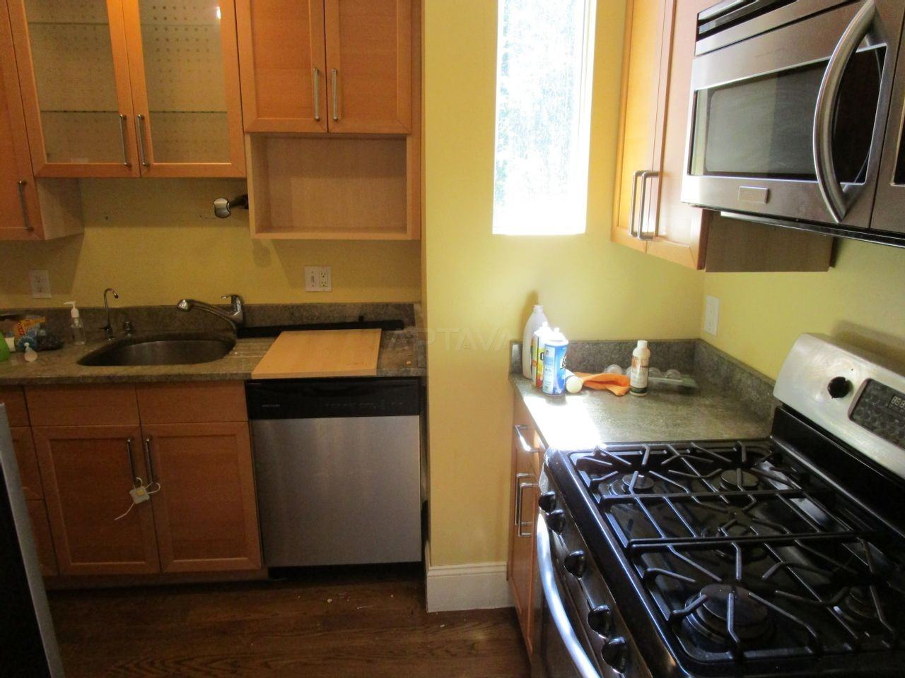 24 Bay State Ave #1 - Photo 6 of 12