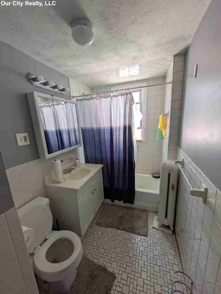 837 Fellsway #1 - Photo 4 of 19