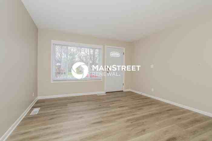 622 Arlington Dr - Photo 3 of 16