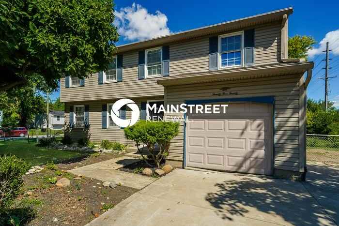 2520 Blue Rock Blvd - Photo 2 of 18