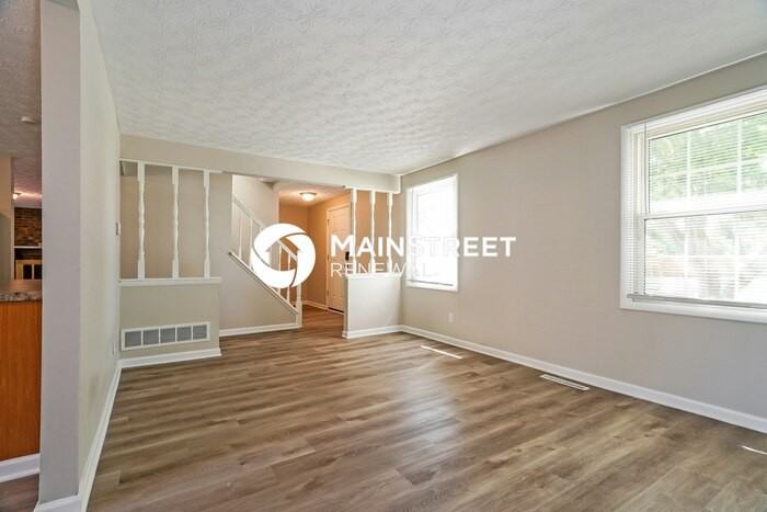 2520 Blue Rock Blvd - Photo 3 of 18