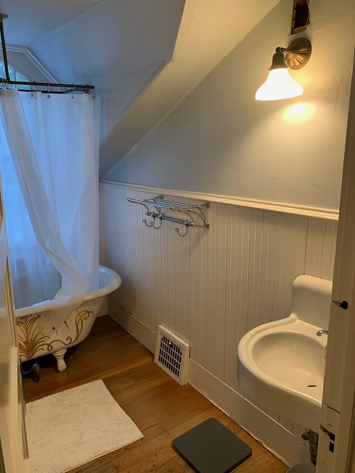 Vista - Photo 6 of 14