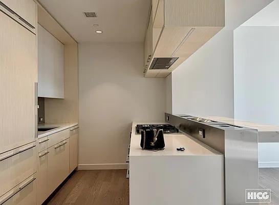 South St #28B - Photo 6 of 20