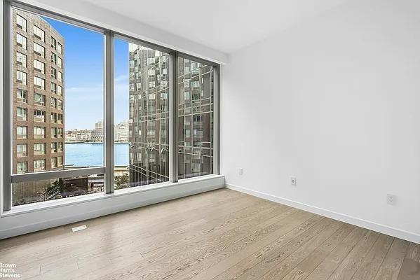 South St #7H - Photo 2 of 20