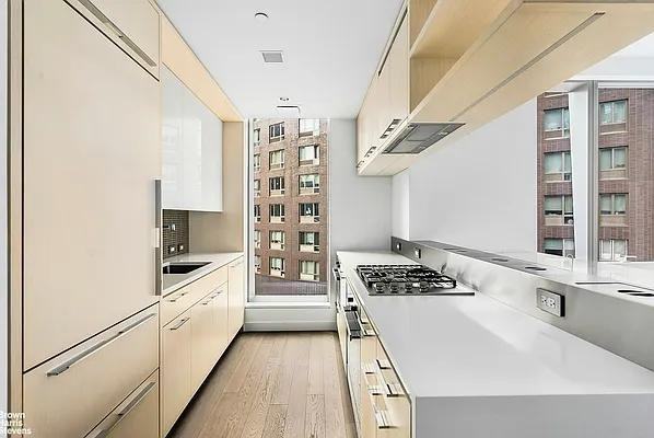 South St #7H - Photo 4 of 20