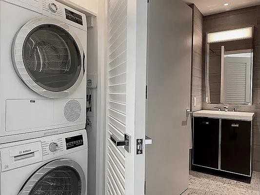 South St #61K - Photo 7 of 20