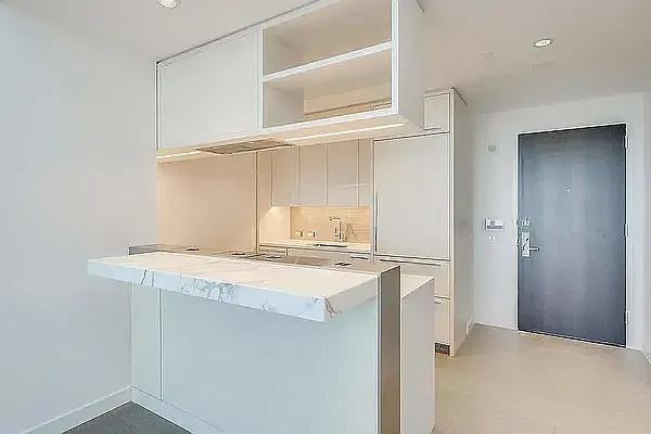 South St #28J - Photo 5 of 13