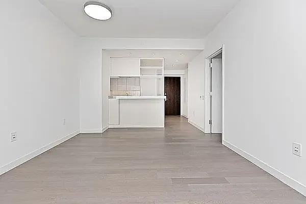 South St #28J - Photo 7 of 13