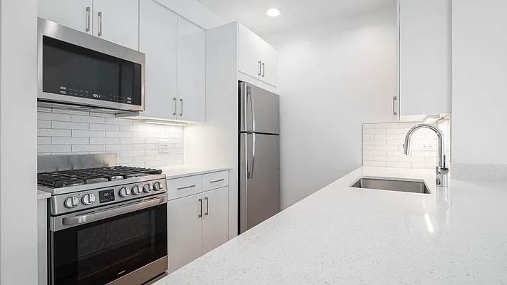 Washington St #421 - Photo 6 of 20