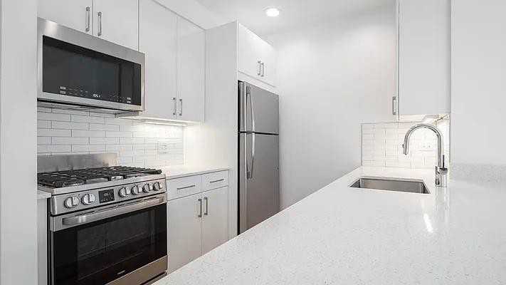 Washington St #323 - Photo 6 of 20