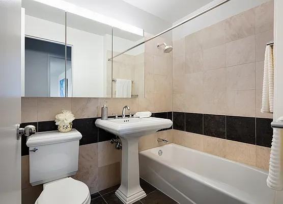 Union Sq S #PH1B - Photo 3 of 20