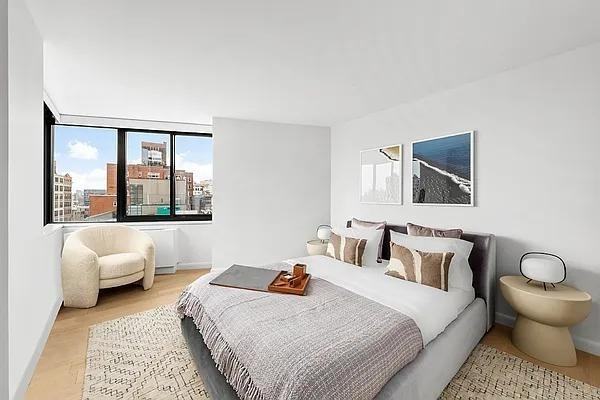 Union Sq S #012M - Photo 3 of 20