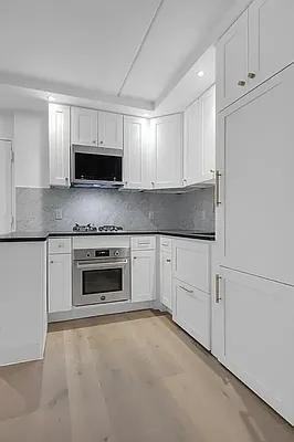 Rutgers St #3B - Photo 3 of 20