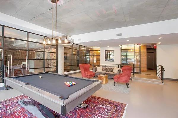 E Houston St #12B - Photo 7 of 20