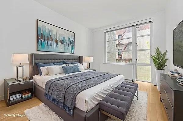 E Houston St #8D - Photo 3 of 20