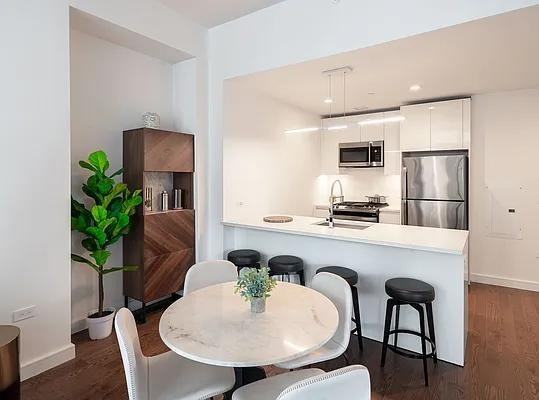 Charlton St #12AA - Photo 4 of 8