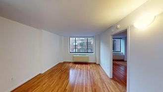 Reade St #6N - Photo 1 of 1