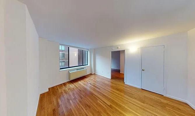 Reade St #6N - Photo 3 of 20