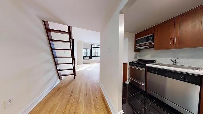 Astor Pl #6G - Photo 5 of 20