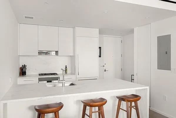 E 23rd St #10A - Photo 3 of 7