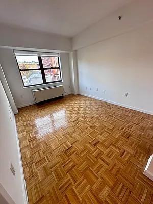 Washington St #4E - Photo 2 of 20