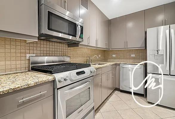 Park Ave S #7F - Photo 4 of 20