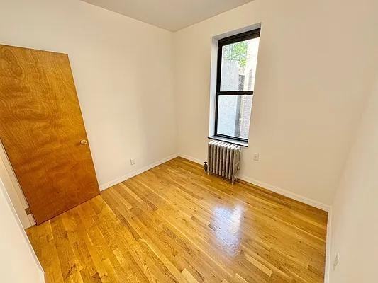 Mott St #A15 - Photo 6 of 20