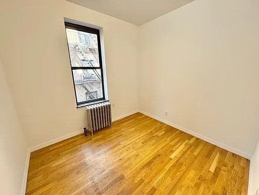 Mott St #A15 - Photo 7 of 20