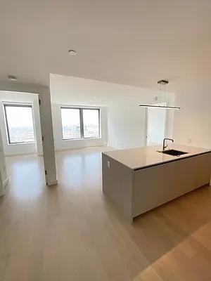 Court Sq #5010 - Photo 4 of 17